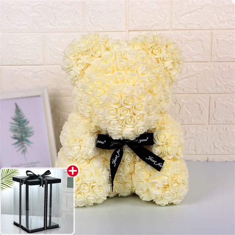 Ourson en Roses Éternelles – Cadeau Parfait pour la Saint-Valentin ❤️