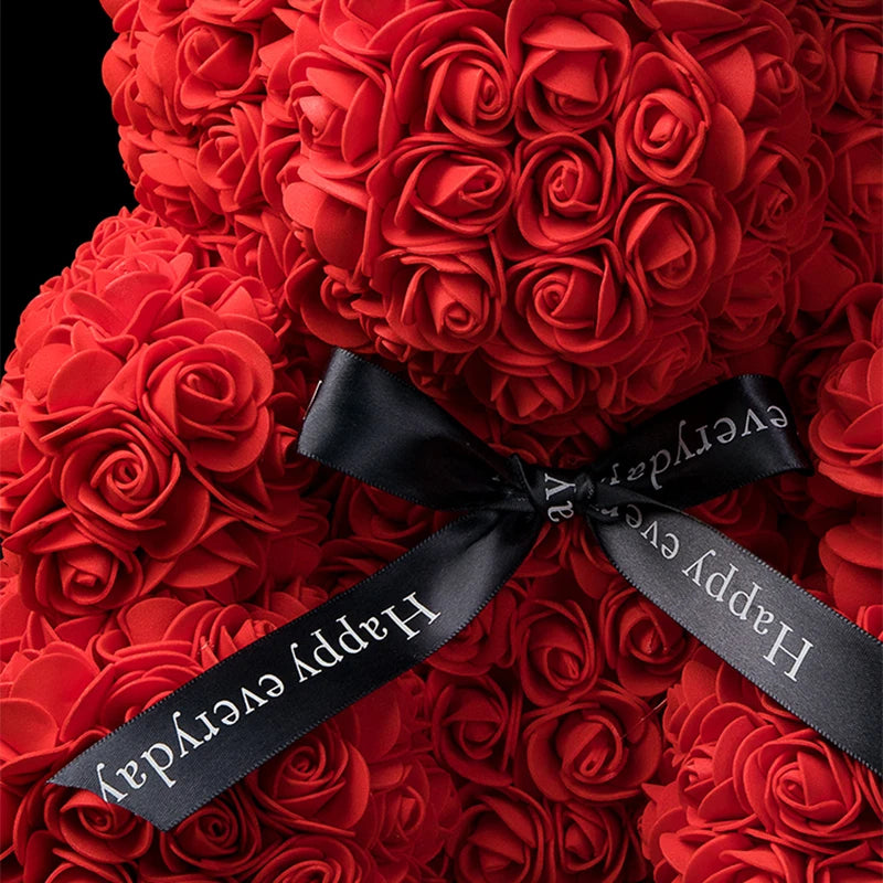 Ourson en Roses Éternelles – Cadeau Parfait pour la Saint-Valentin ❤️